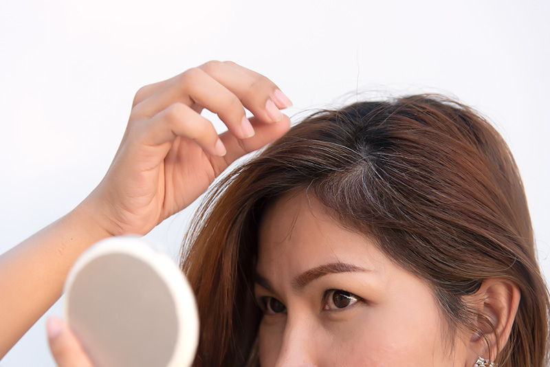 8 ways to cure premature gray hair ready to reveal the cause What causes premature gray hair?